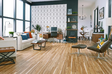 Flooring : Hardwood, Laminate and Vinyl